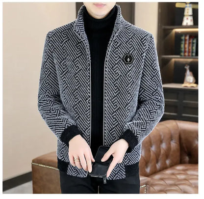 Fleece-Lined Thickened Cropped Woolen Overcoat